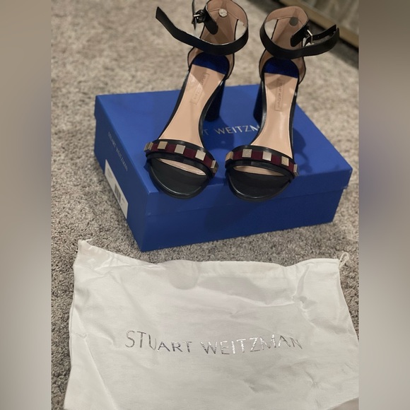 Stuart Weitzman Size 9 Black ankle strap sandal - Picture 2 of 8
